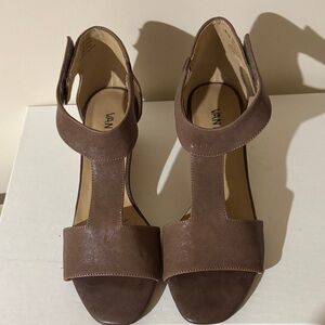 Van Eli  taupe Heeled Sandals
